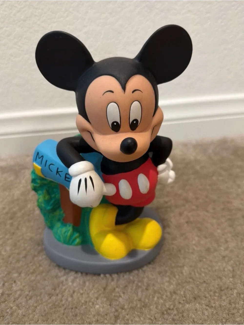 Disney Minnie & Mickey Figures - Red, Black, Yellow